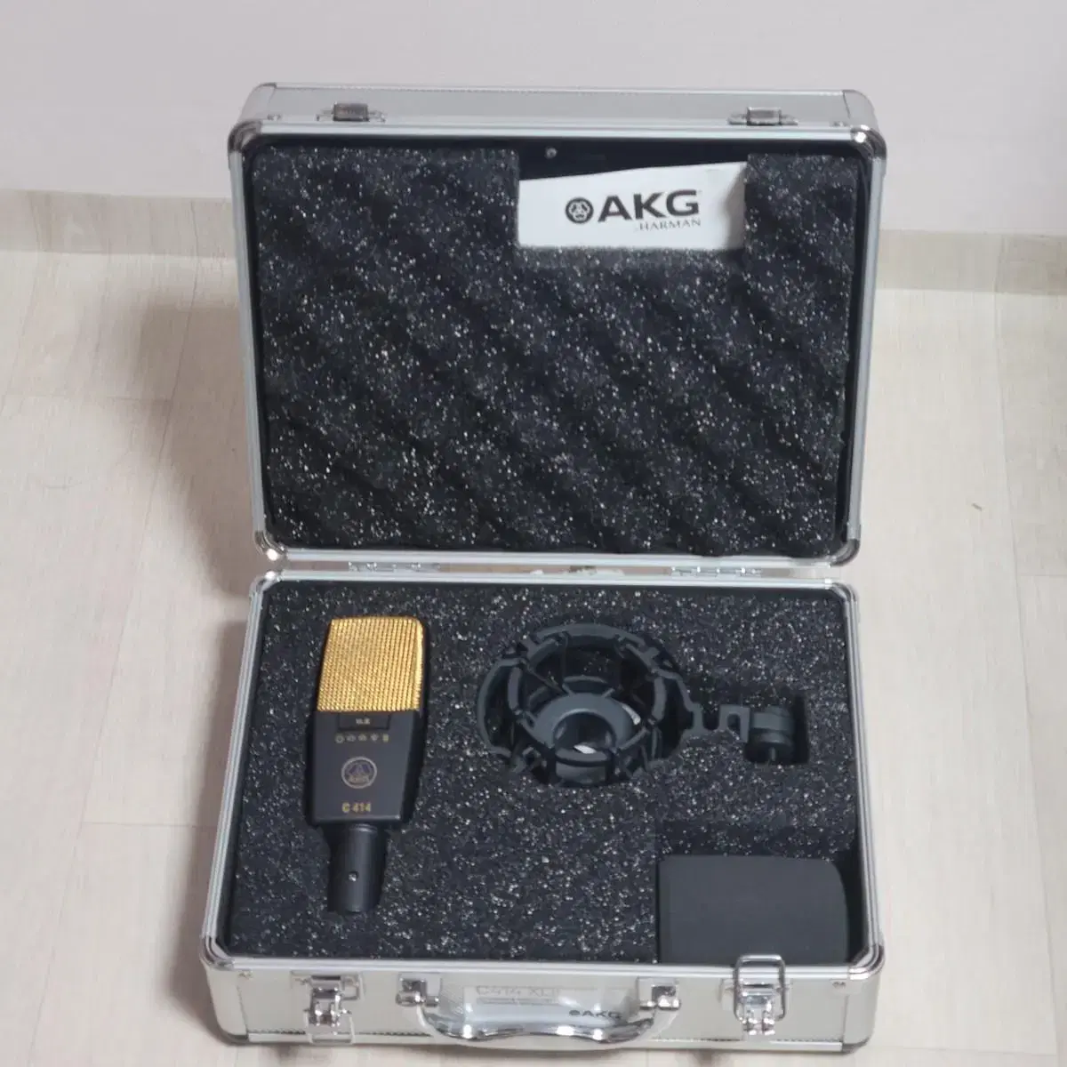 akg c414 xls2 콘덴서 마이크 판매(교신가능)